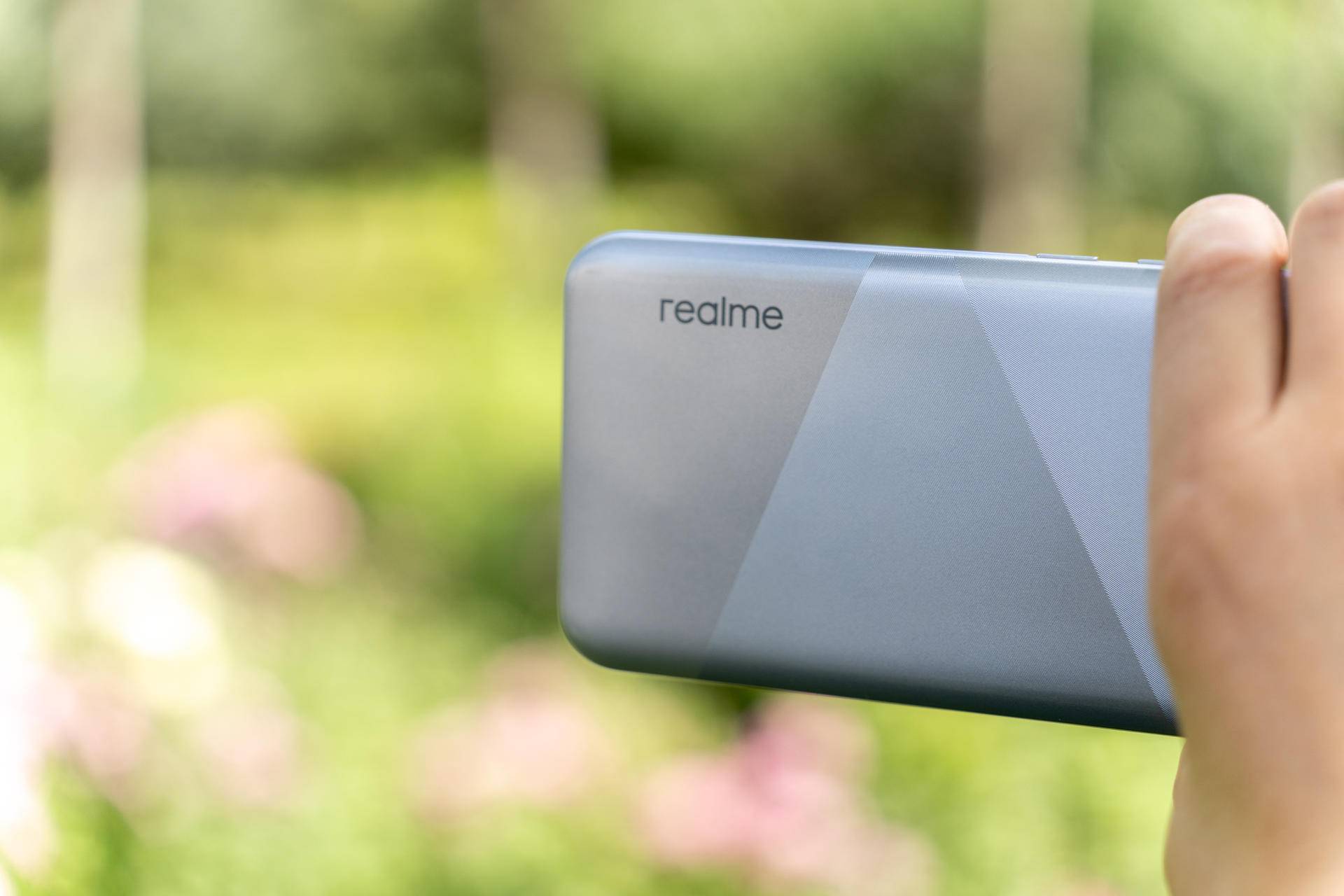 首款百元5G手机不是全部，普及5G才是realme V3使命