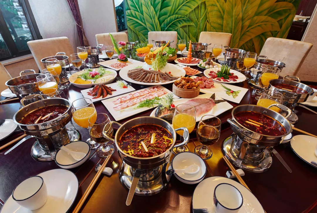 重庆恒大酒店森林艺术节，邀您“艺”起来