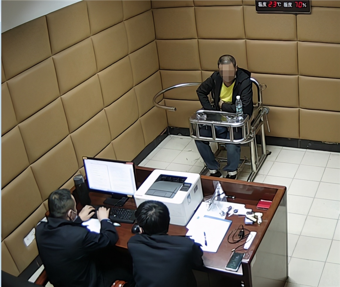 车被盗后换了新锁原地出现！什么情况？