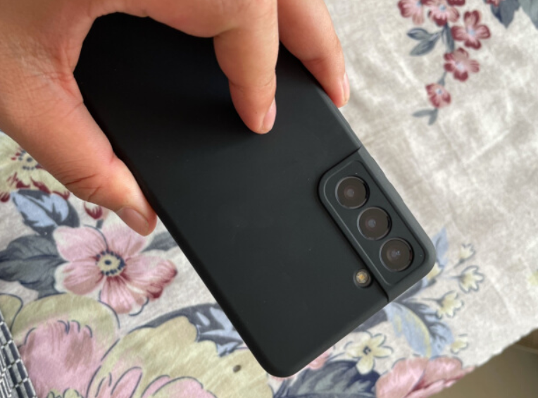 三星S21最新售价确定，128G价格感人，幸福来得太