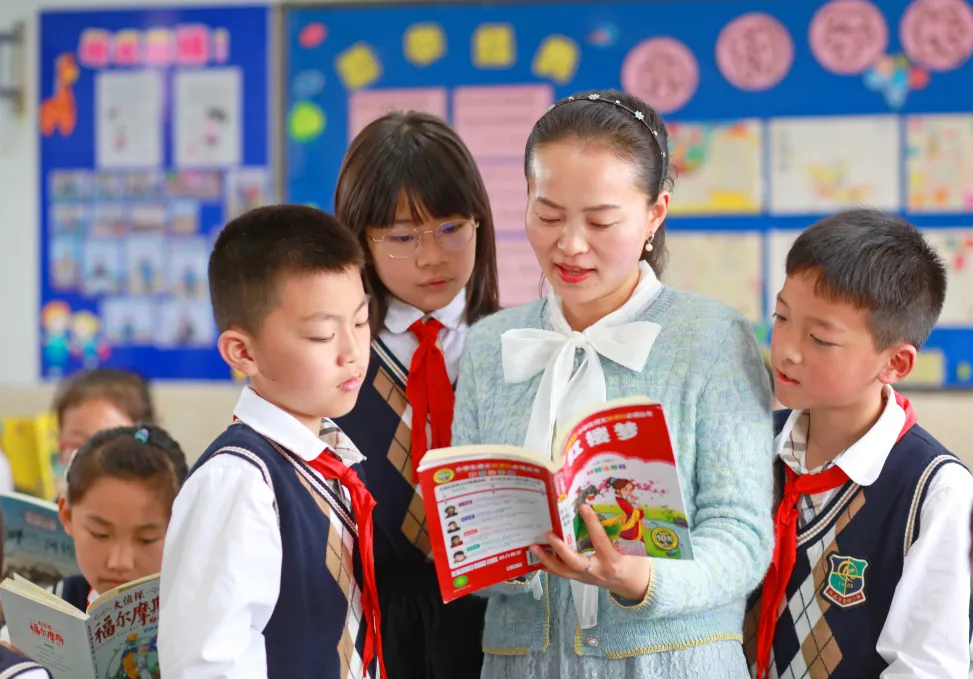 成都市双流区棠湖小学阅读课程｜阅读，悦心，约未来