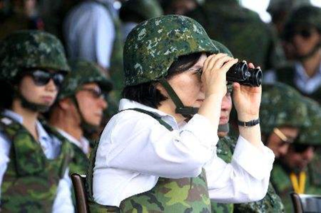 解放军发话之后，民进党草木皆兵