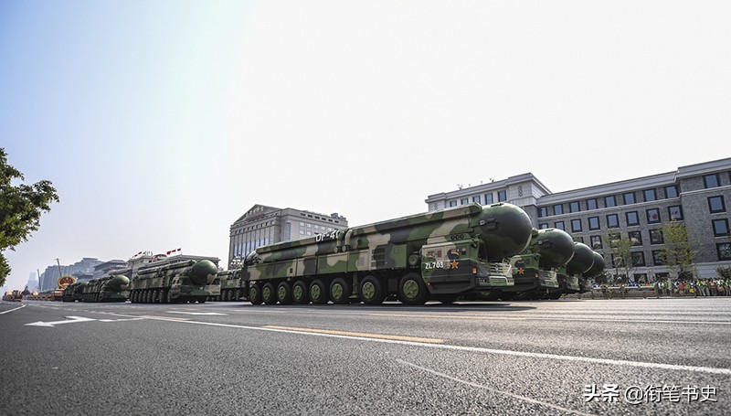 1980�꣬����580�����ܽ��ӣ���������Ƥ�������ˡ������ݡ�