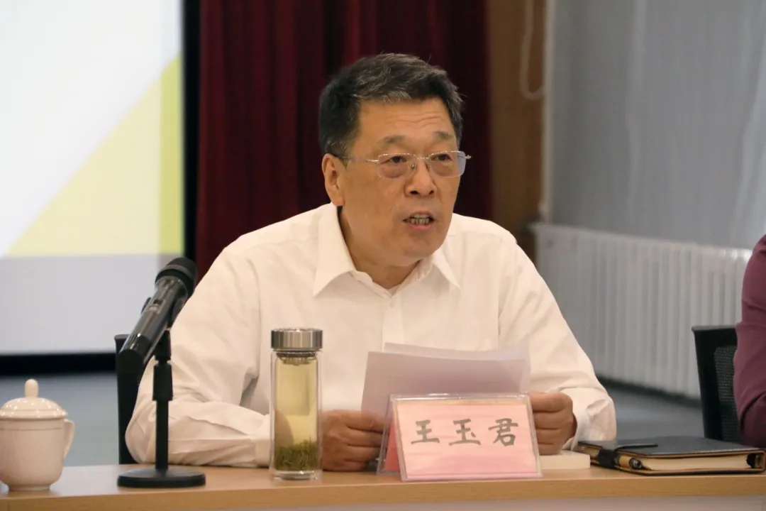 山东省司法厅厅长王玉君走进社区进行 “美好生活·民法典相伴”主题宣讲