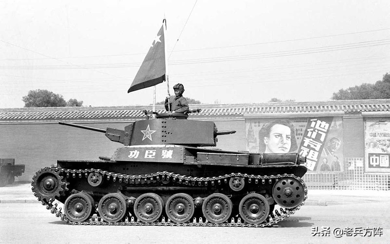 1950年新中国第一个国庆阅兵,骑兵部队威武