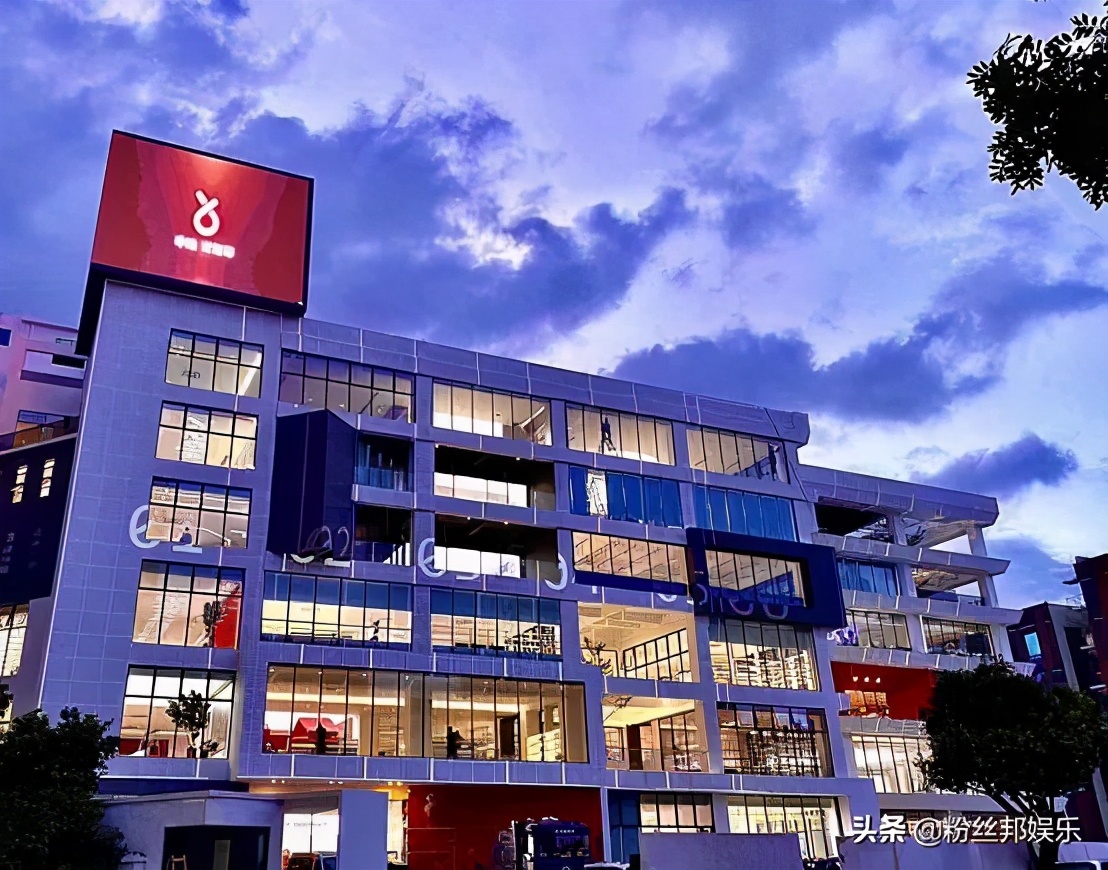 辛巴复播机会渺茫，舞帝于利带货首战告捷，网