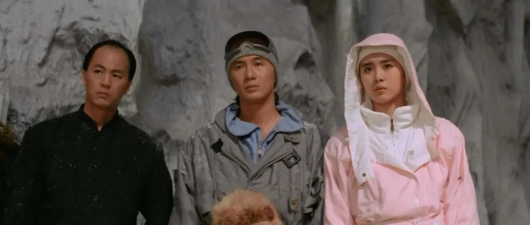 上映1周后下架，这部恐怖片，曾是多少人的“童