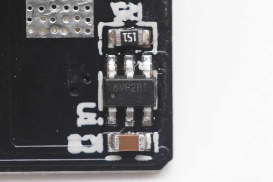 加油中国芯！拆解一款国产GaN器件的65W氮化镓快充