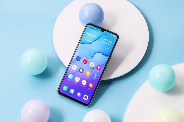 新晋潮流 5G 实力派，vivo S6 评测