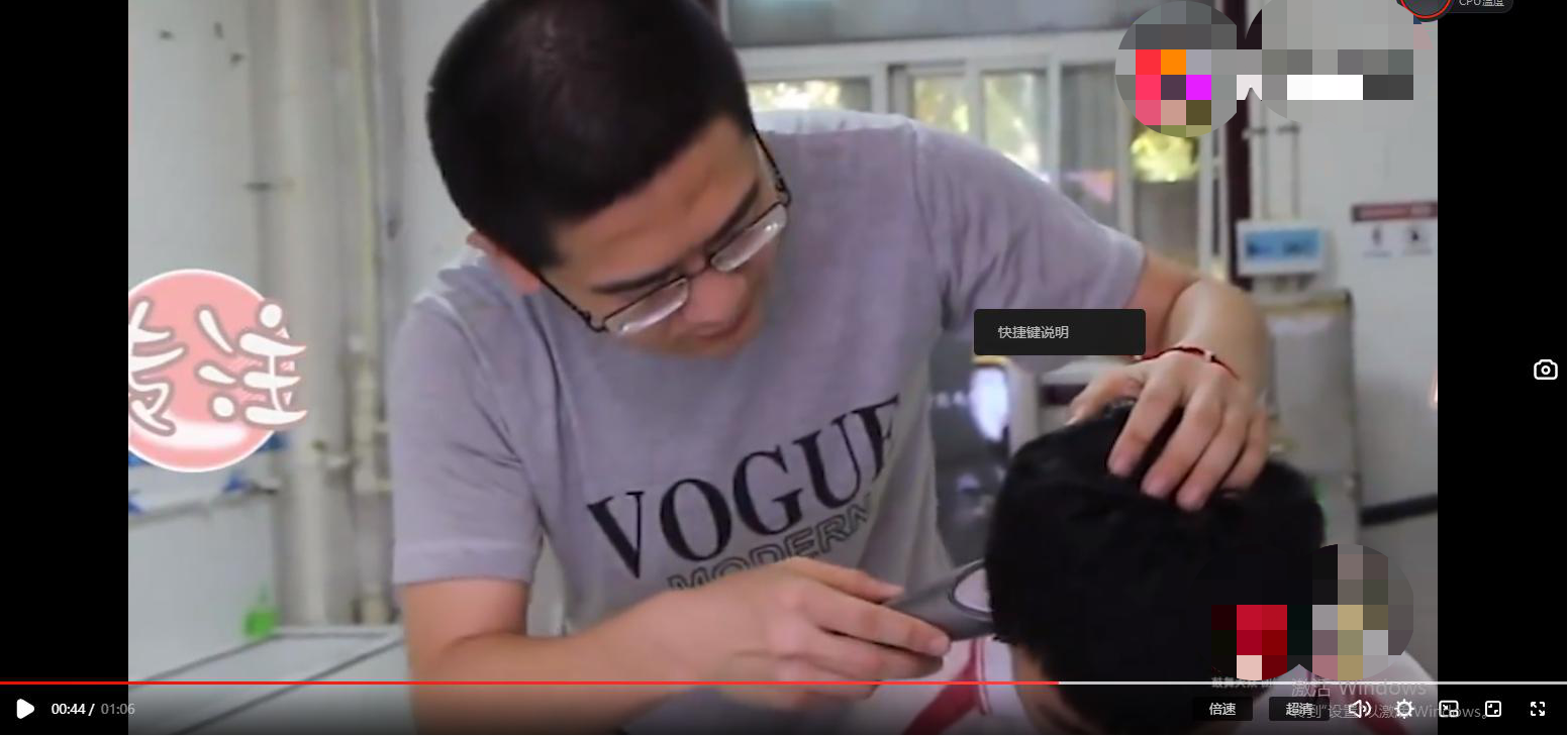 老师的温暖瞬间，哪个不戳中你的泪点？
