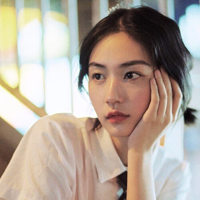 暗示自己不开心的文案