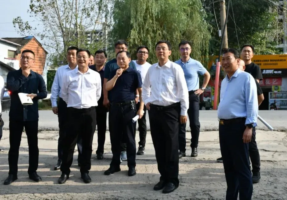汝南县委书记李卫明调研城市建设