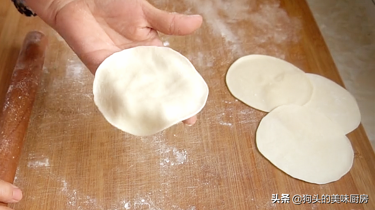 春天多吃菠菜，學會這種做法，孩子隔三差五要吃，上桌就光盤