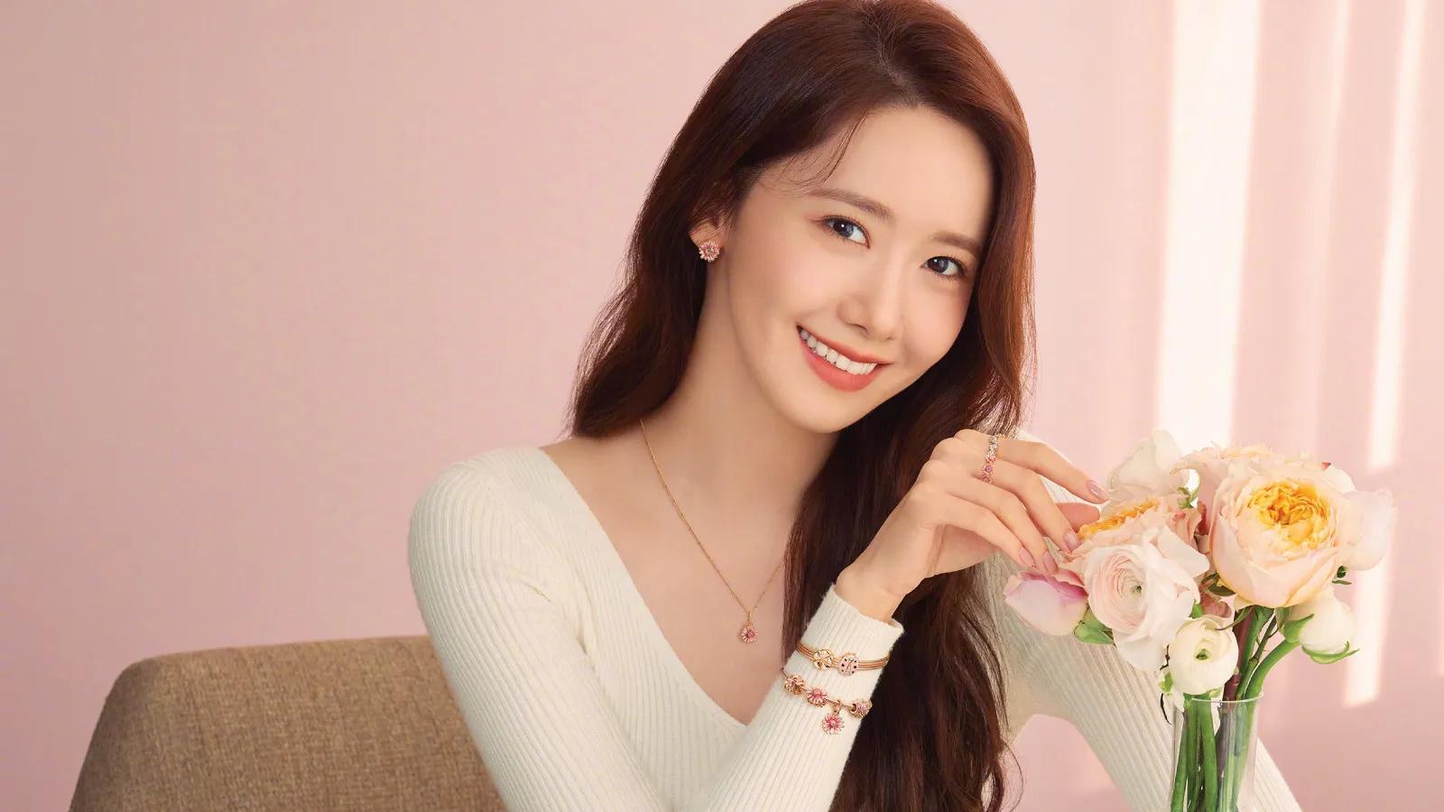 林允儿（Yoona）个人资料，林允儿壁纸图片大全