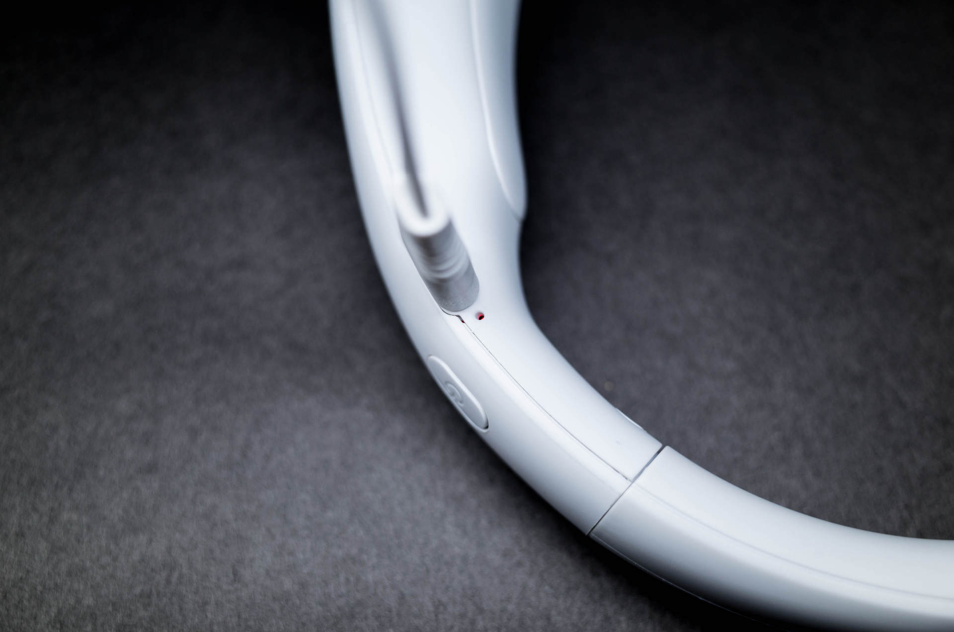 解放双手痛快玩：几素挂脖风扇