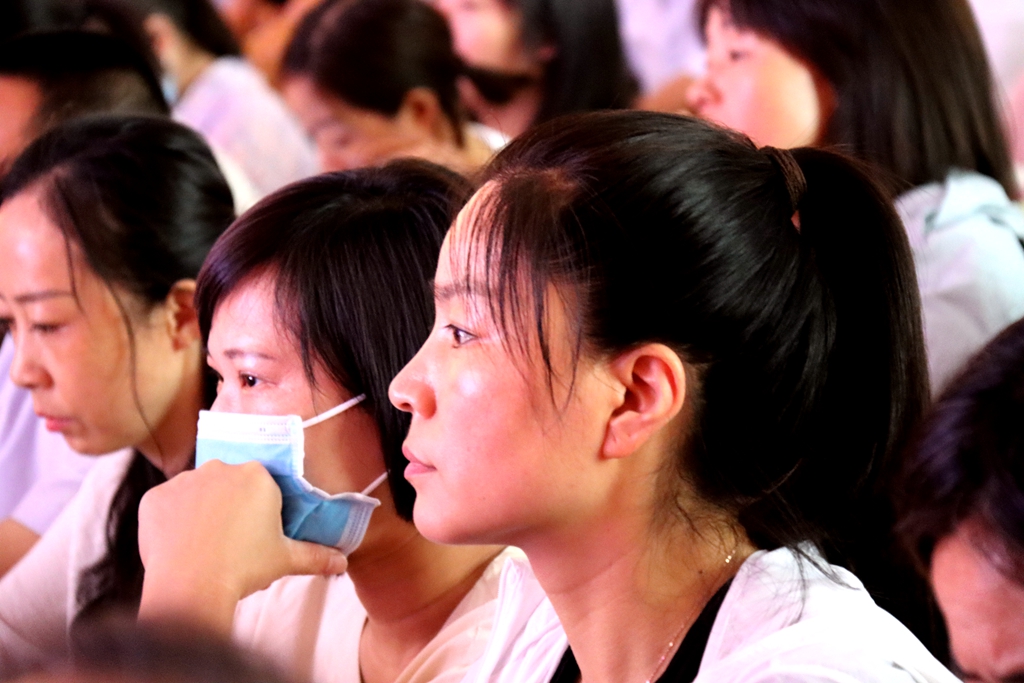 许昌市教育局举办校园美育节 绽放梦想 舞动精彩 庆祝建党百年