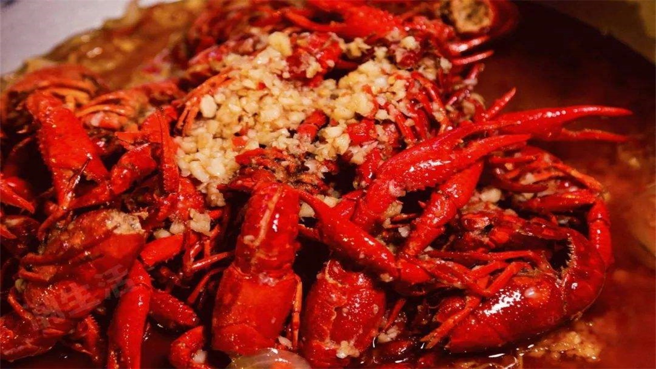 小龍蝦被眾人喜愛(ài)，那為何廣東人作為“資深吃貨”，卻并不熱衷？