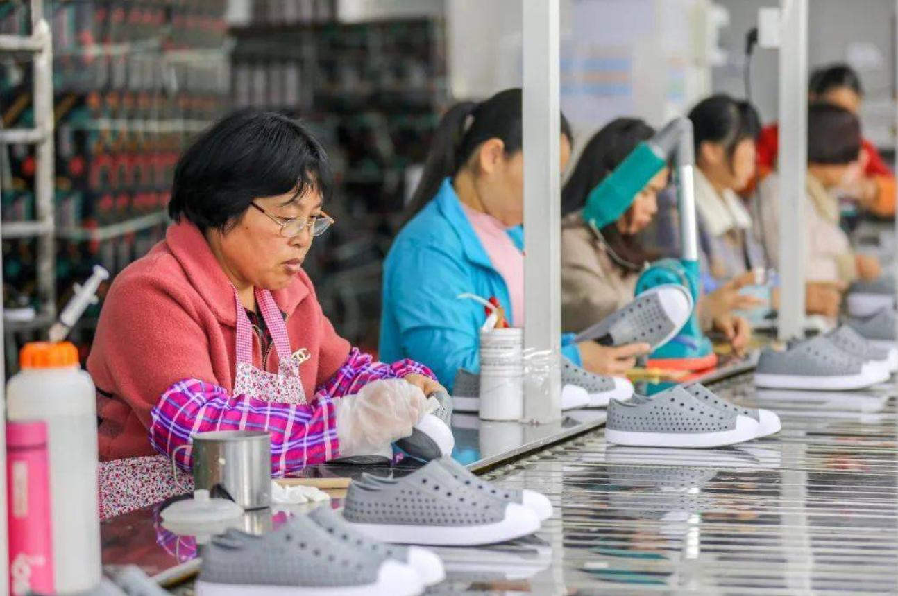 中国正版“鞋都”，产业超过莆田，许多国际大品牌都产自这里