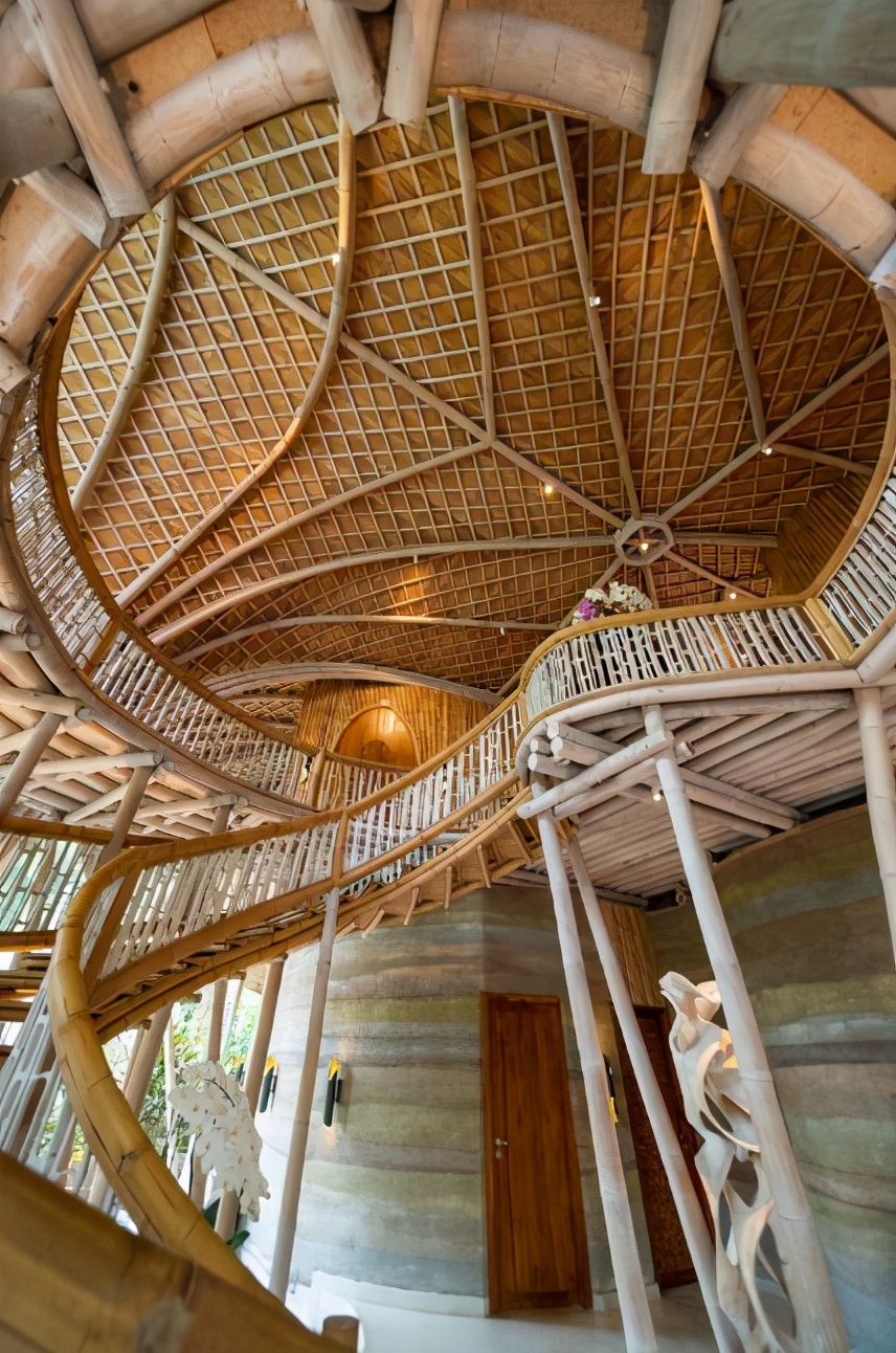 康养度假型酒店，这种设计风格，融合健康疗养与自然森林