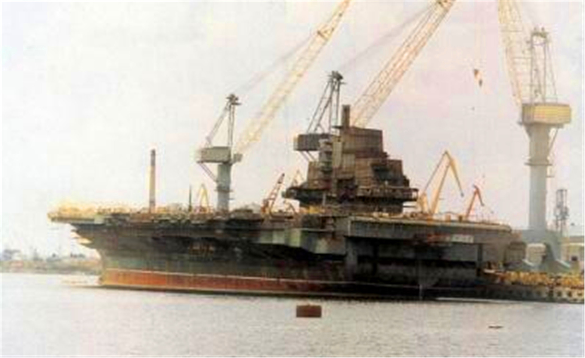 瓦良格号总设计师来中国？曾设计核动力航母，