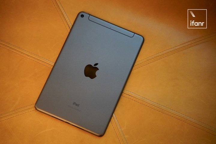  新 iPad mini 体验：2999 元的它能成为你的最佳娱乐设备吗？