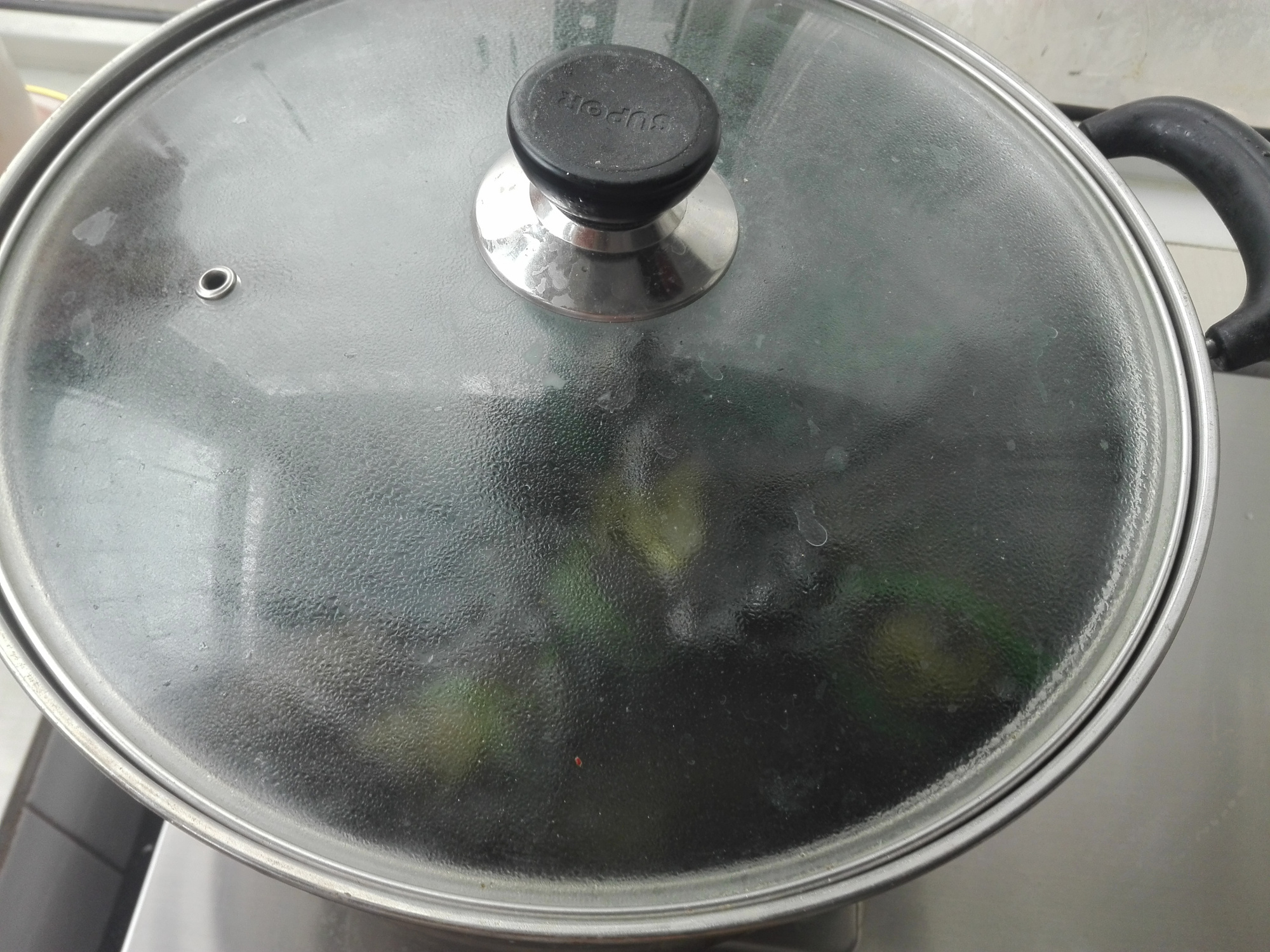 端午節，曬一下我家包粽子，多種包法，無任何添加劑，簡單又好吃