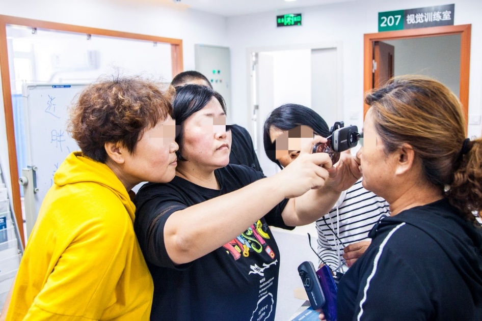 沈阳市卫生健康系统"人才建设年、科技创新年、基层提升年"建设成果之沈阳何氏眼科医院工作纪实