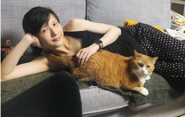 papi酱因孩子随夫姓上热搜，之前的独立都是假的？