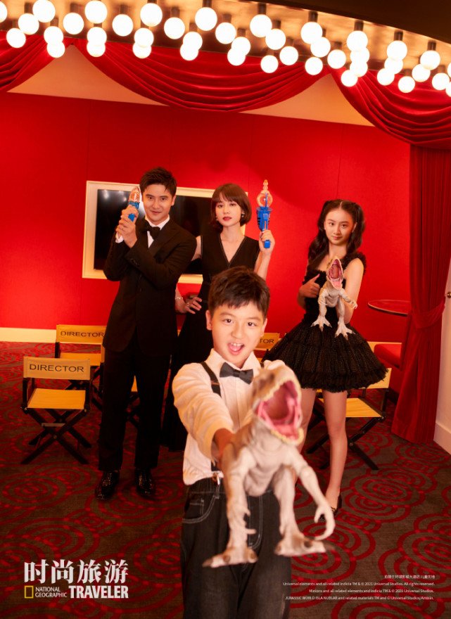 田亮一家环球影城拍大片，13岁森碟个头直追妈妈，颜值气质双绝