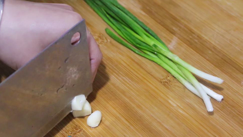 蒸雞蛋羹，冷水上鍋還是開水上鍋？ 教你正確做法，鮮嫩可口如布丁