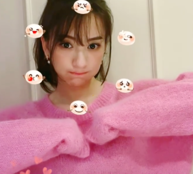 郭富城顧家，事業忙也陪孩子玩泥沙，方媛照顧郭詠希夫妻配合默契