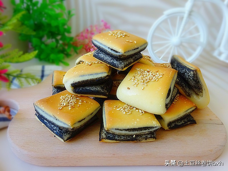 入秋了，早餐点心这么做，暄松柔软，一咬满口香，老少都爱吃