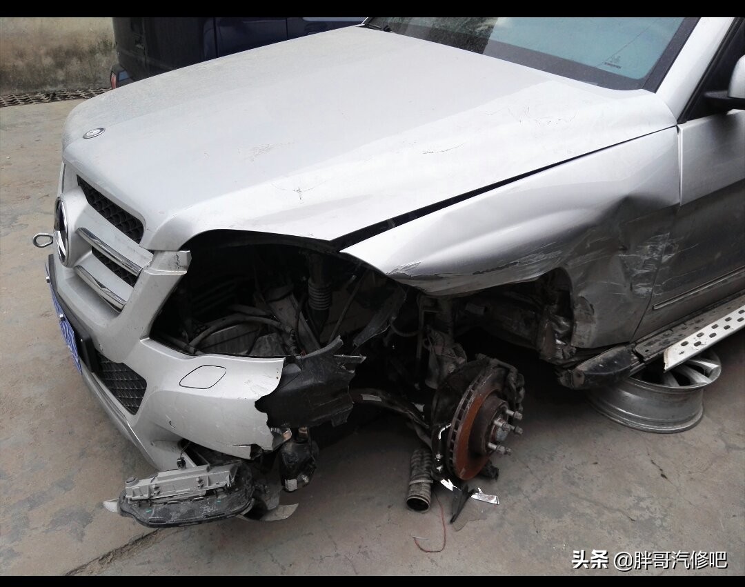 图片[1]_零整比最高的奔驰GLK300事故全损车维修 感谢“陈田”大哥的支持_5a汽车网