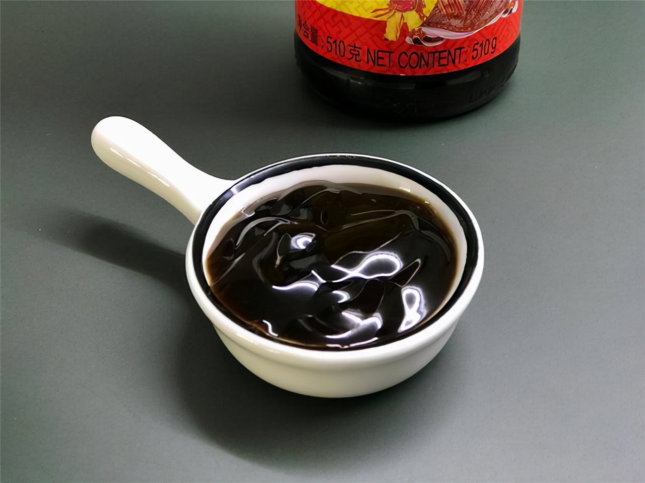 "Eating oyster sauce can cause cancer"?wrong!It's safe to eat oyster