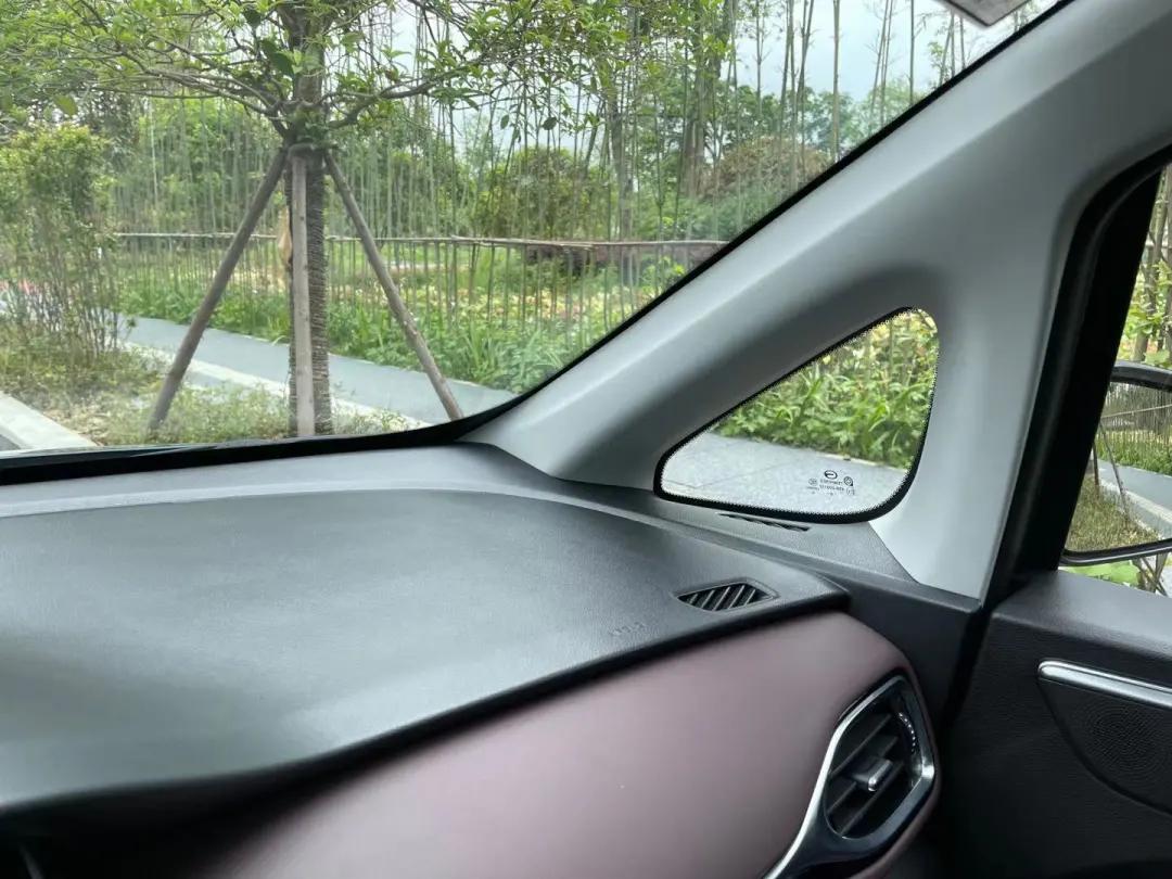 抢先试驾传祺M6 PRO，一款宜商宜家的全能MPV