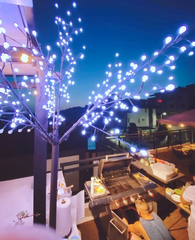 霍建华心如带女儿聚会，陈建州在现场拍余文乐意外曝光小海豚正面