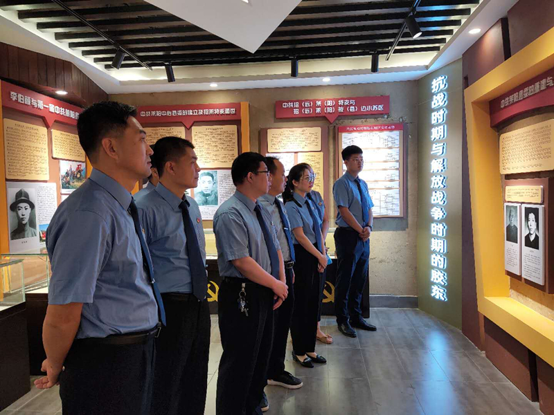 党旗红引领检察蓝促党建和业务深度融合