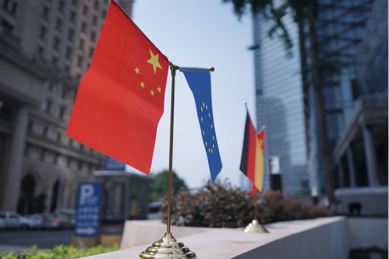 才走美国鹰，又来欧盟狼？为何欧盟会“突然”成为反华急先锋？
