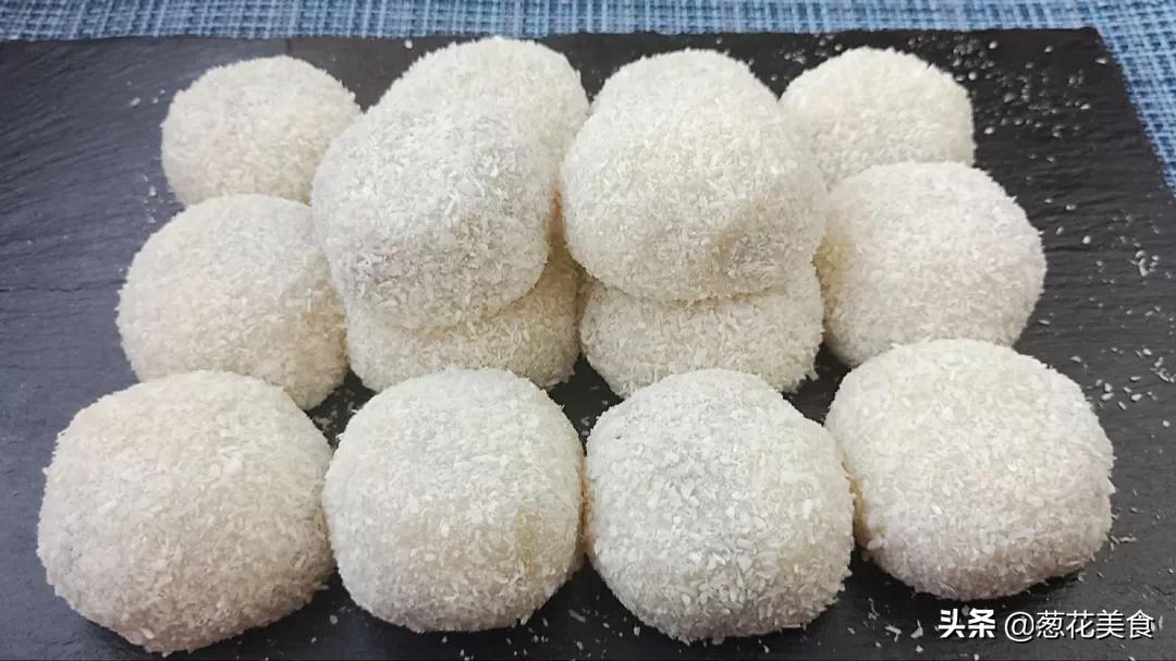 不愛吃青團的可以試試這個，吃上一口，其它口味的都要排在後面