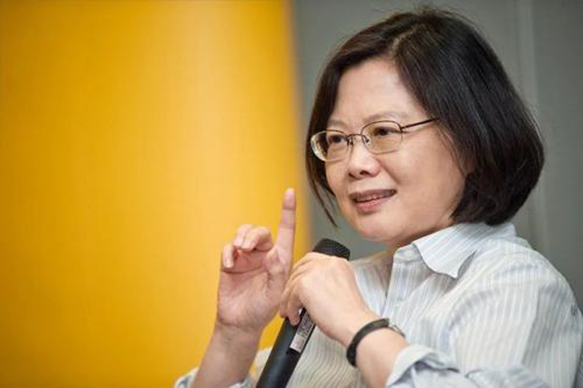 台军广播喊话，解放军霸气回呛！蔡当局草木皆