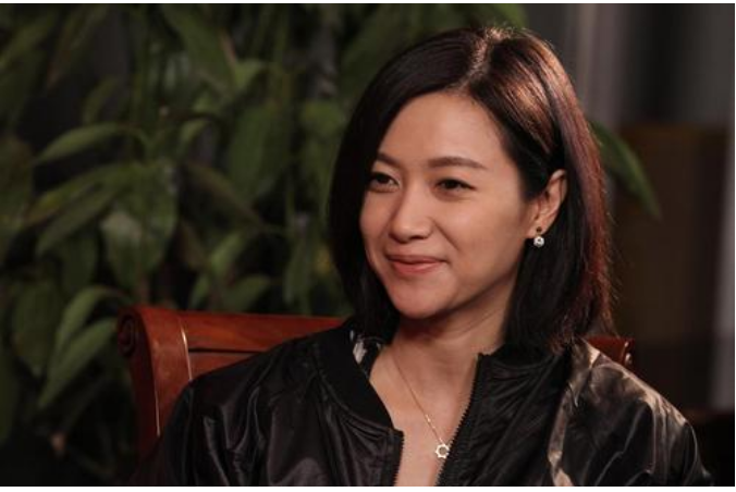 才子王朔的情史，和他背后的三个女人