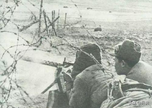 长津湖教训深刻，军长张仁初做检查，师长差点