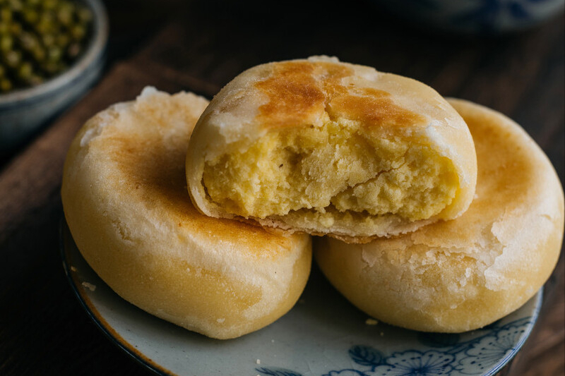 绿豆别再煲汤了，换个新吃法，清凉解暑无添加，又香又甜酥掉渣