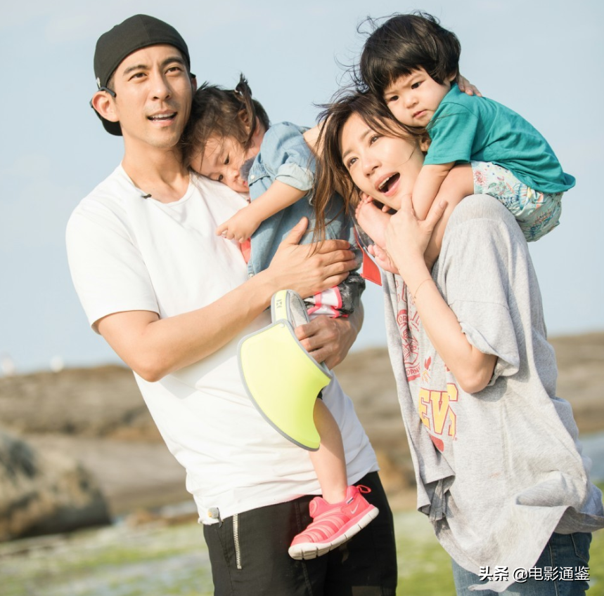 咘咘波妞又有新旅遊照！ 姐姐乖巧又養眼，3歲妹妹裝淑女啦