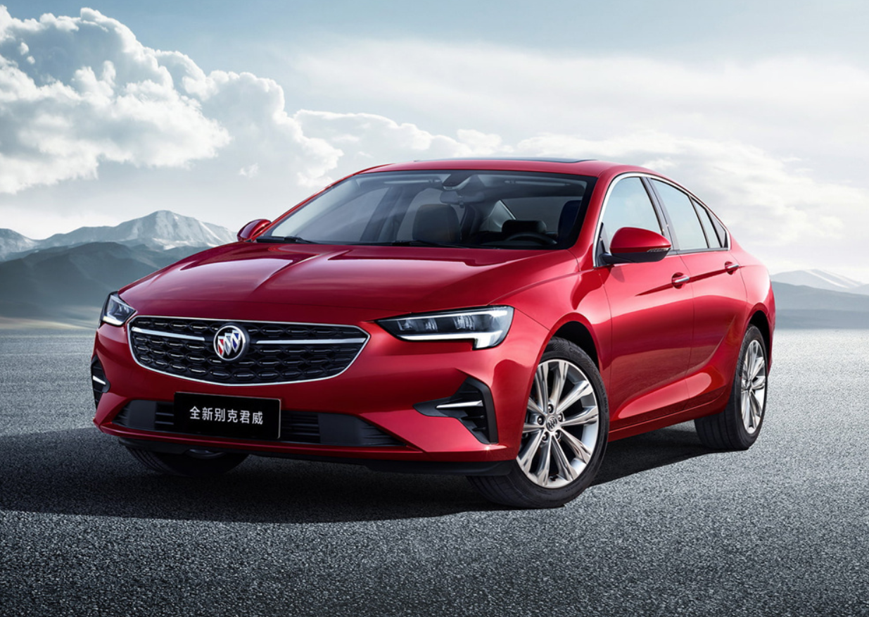 这车家用真合适，2.0T+9AT，7.1秒就破百