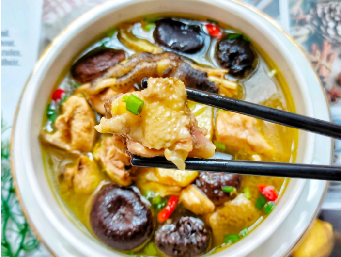 鸡肉和它一起炖，色香味俱全，吃一口就停不下来