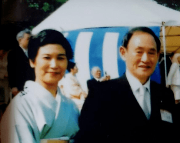 日本新首相夫人：钟点工二婚嫁给农民工，最终凭什么能望夫成龙？
