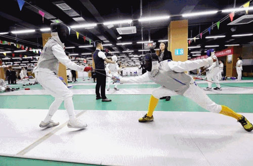 �������°���˫�� ������ȫ��ȫ�ˡ���ΧŨ��