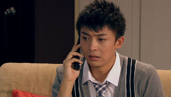 《爱情公寓》演员着急转型，王传君最成功，他却从不在意
