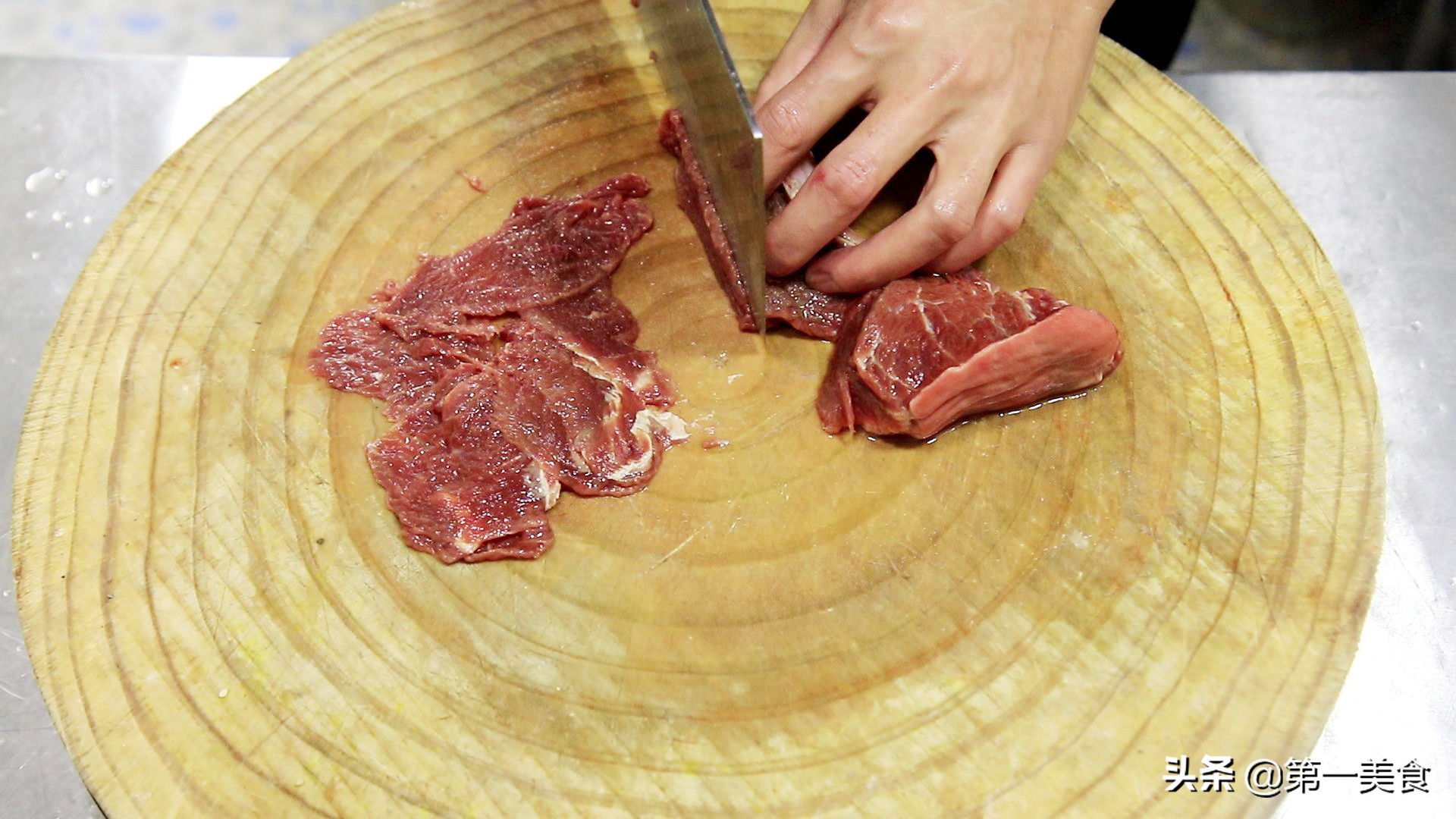 图片[2]-葱爆牛肉做法步骤图 试试厨师长这个方法葱香肉嫩-起舞食谱网